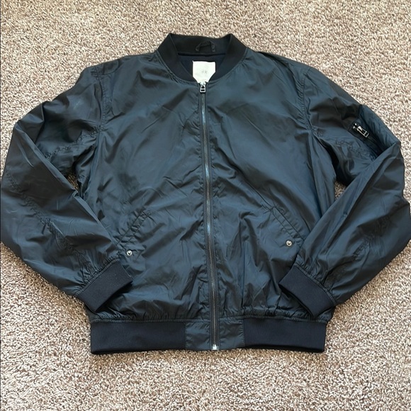 H&M Other - H&M men’s Black Bomber Jacket